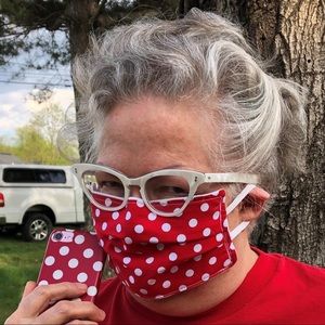 Meet your Posher, Lori